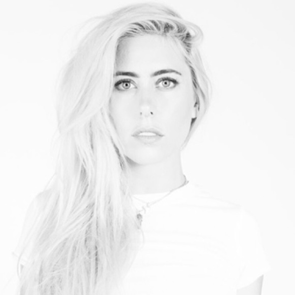 Meet your Posher, Carly